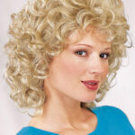 Carmen groß Perücke